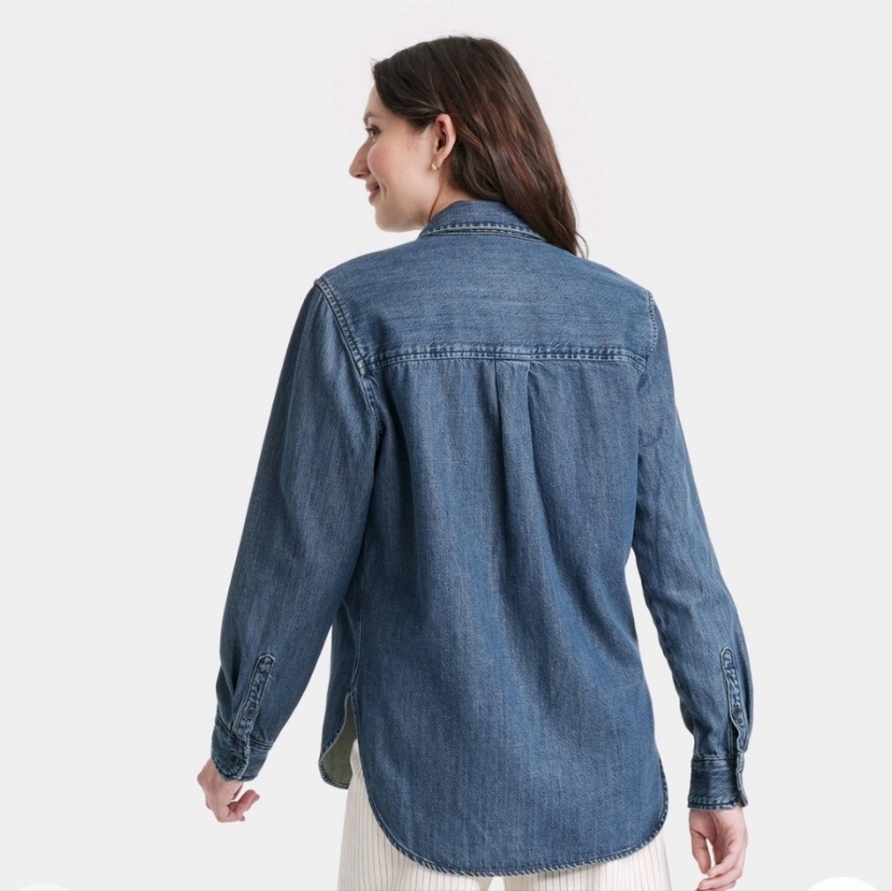 Women's Relaxed Fit Denim Button-Down Shirt - Universal Thread Dark Wash XS - Picture 2 of 14